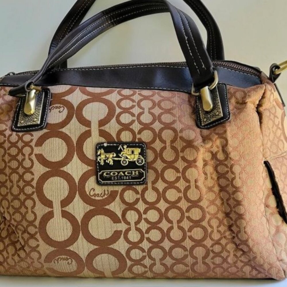 Vintage CoachShoulder Bag
